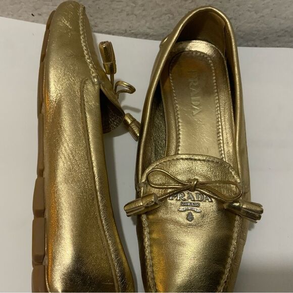 Prada Metallic Gold Leather Bow Slip On Loafers Size 35.5 - Picture 10 of 13